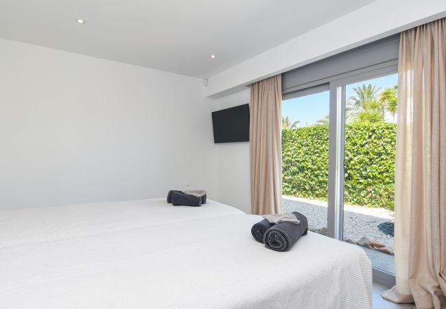 Villa en Benissa - Graham Holiday Rentals - La Fustera Villa en Benissa - Graham Holiday Rentals - La Fustera