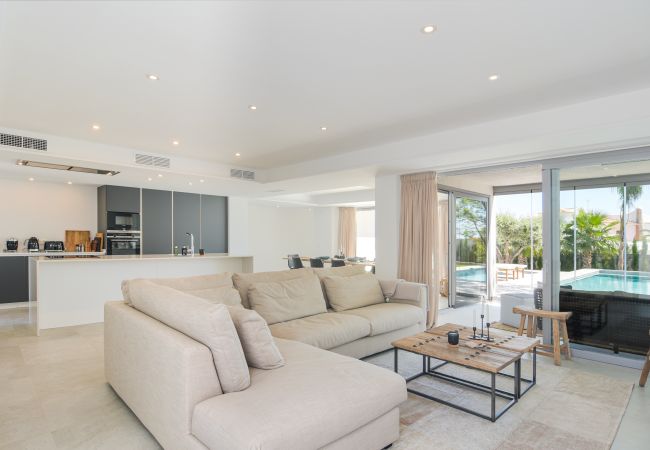 Villa en Benissa - Graham Holiday Rentals - La Fustera Villa en Benissa - Graham Holiday Rentals - La Fustera