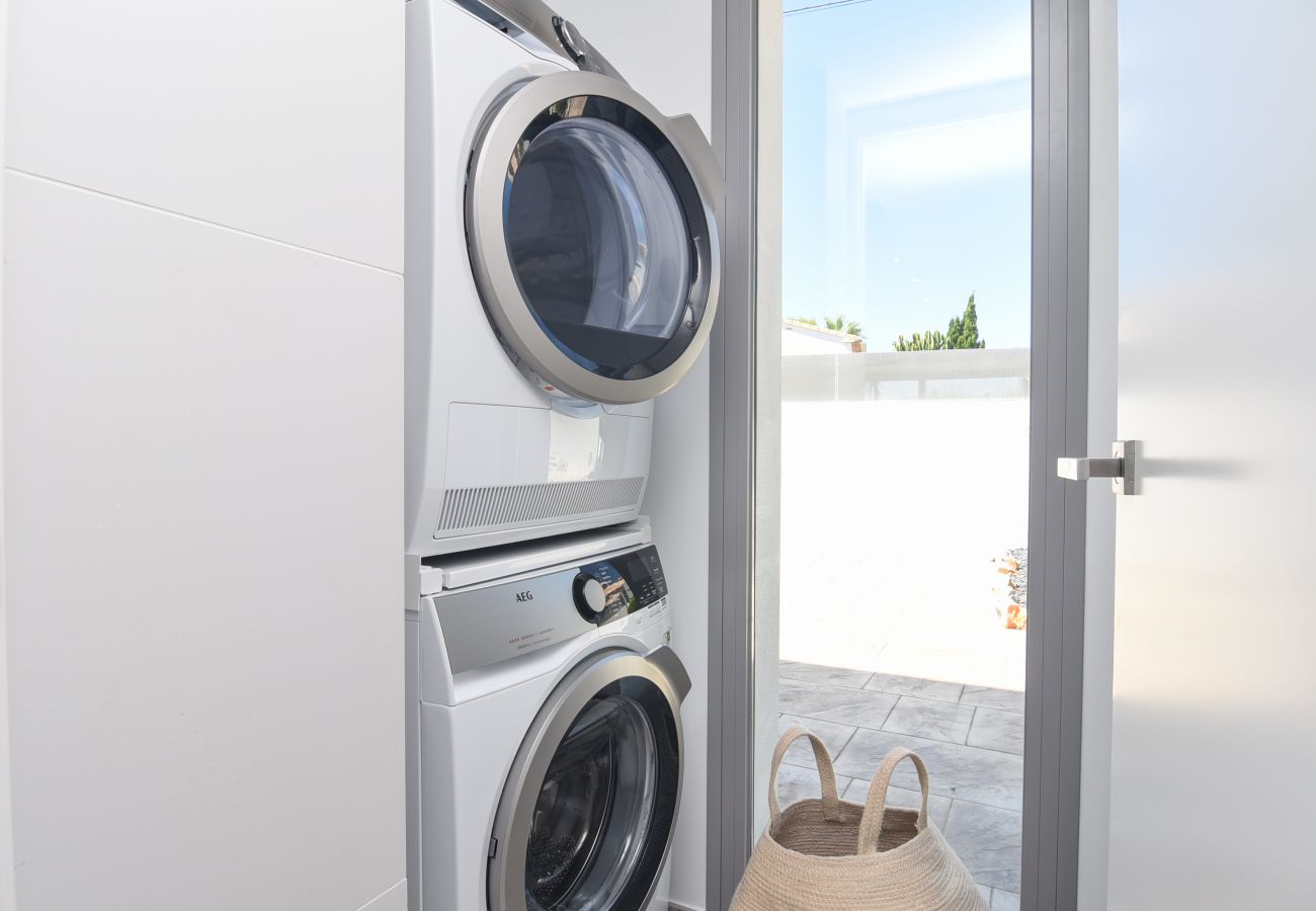 Villa en Benissa - Graham Holiday Rentals - La Fustera Villa en Benissa - Graham Holiday Rentals - La Fustera