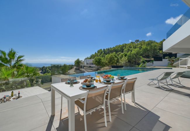 Villa en Benissa - Graham Holiday Rentals - Symphony Villa en Benissa - Graham Holiday Rentals - Symphony