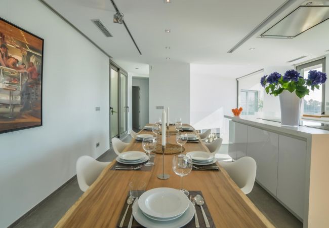 Villa in Moraira - Graham Holiday Rentals - Moraira Breeze Villa in Moraira - Graham Holiday Rentals - Moraira Breeze