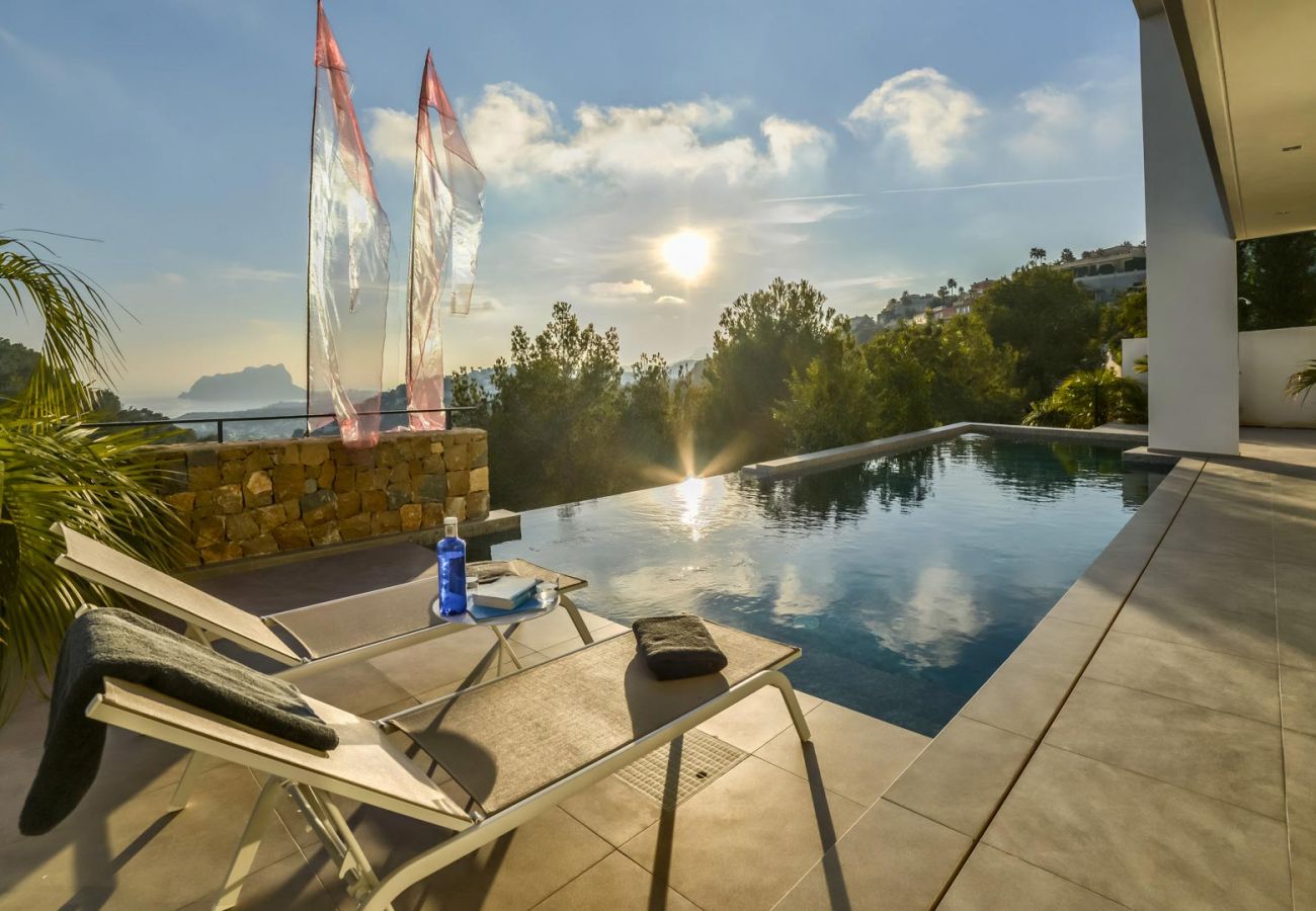 Villa in Moraira - Graham Holiday Rentals - Moraira Breeze Villa in Moraira - Graham Holiday Rentals - Moraira Breeze