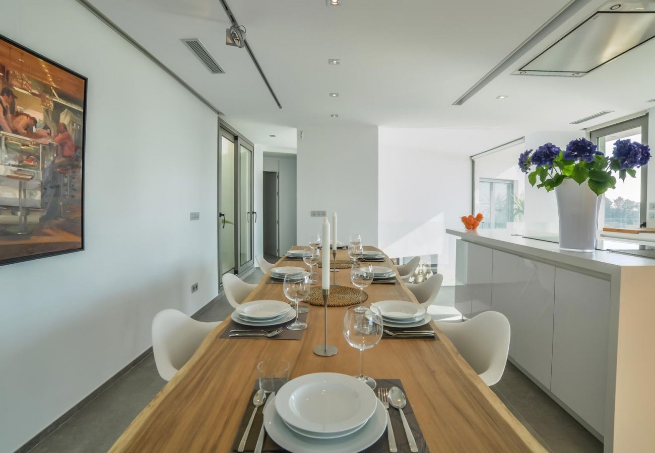 Villa in Moraira - Graham Holiday Rentals - Moraira Breeze Villa in Moraira - Graham Holiday Rentals - Moraira Breeze
