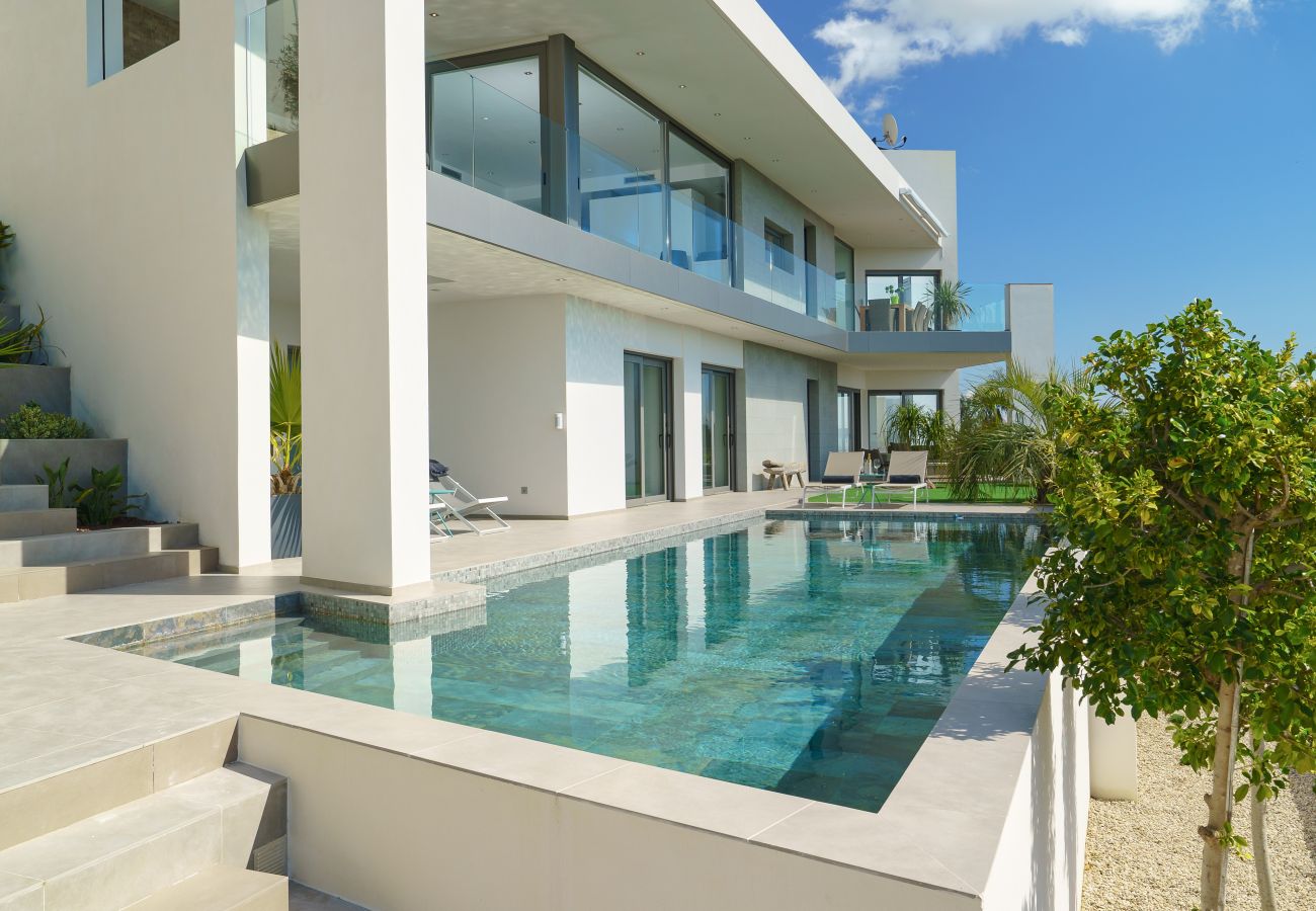Villa in Moraira - Graham Holiday Rentals - Moraira Breeze Villa in Moraira - Graham Holiday Rentals - Moraira Breeze