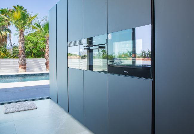 Villa in Benissa - Graham Holiday Rentals - Harmony Villa in Benissa - Graham Holiday Rentals - Harmony