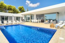 Villa in Benissa - Graham Holiday Rentals - Baladrar